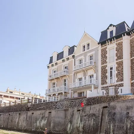 La Fregate- Vue Sur Mer- Rochebonne 別荘